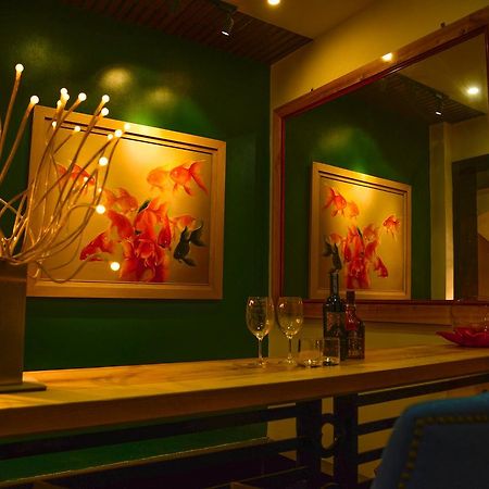 Sunrise Suites Hotel Hanoi Bagian luar foto