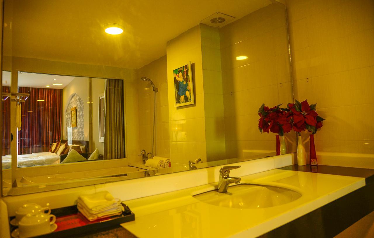 Sunrise Suites Hotel Hanoi Bagian luar foto